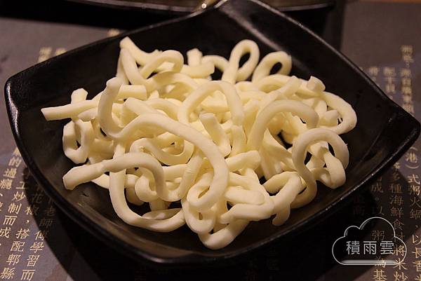 台南老城門洞重慶麻辣火鍋 台南老城門洞重慶麻辣火鍋