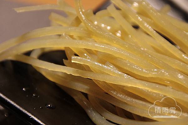 台南老城門洞重慶麻辣火鍋 台南老城門洞重慶麻辣火鍋