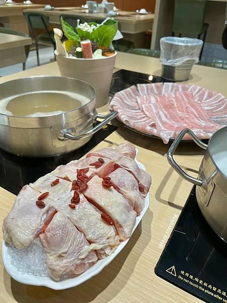 LINE_ALBUM_板橋 焣苑鍋物 焣苑火鍋_220121_18.jpg LINE_ALBUM_板橋 焣苑鍋物 焣苑火鍋_220121_18.jpg