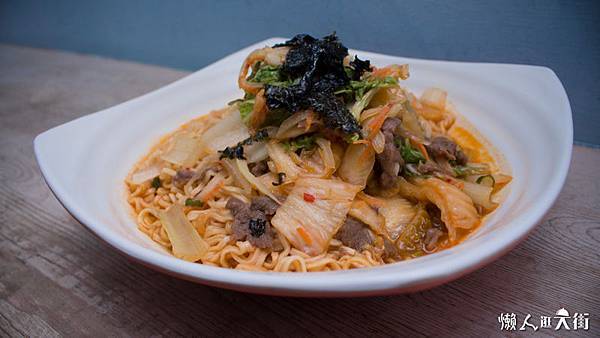 8-3【就醬炒】招牌菜:泡菜牛肉炒麵70.jpg 8-3【就醬炒】招牌菜:泡菜牛肉炒麵70.jpg