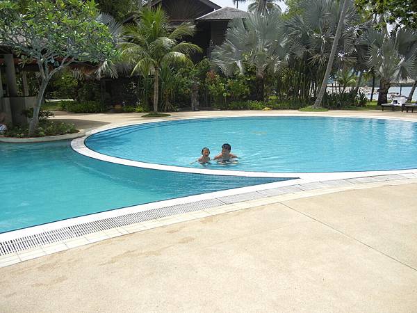 Day 6:蘭卡威某Resort Swimming Pool。