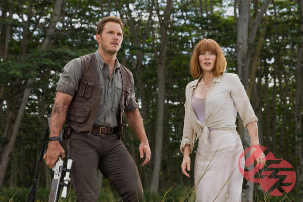 jurassic-world-7-600x400