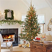 Christmas-Living-Room-1.jpg