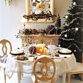 christmas-table-decor.jpg