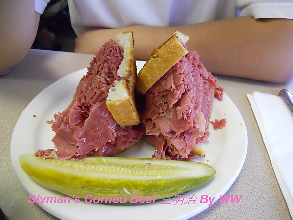 Slyman's  Corned Beef 三明治