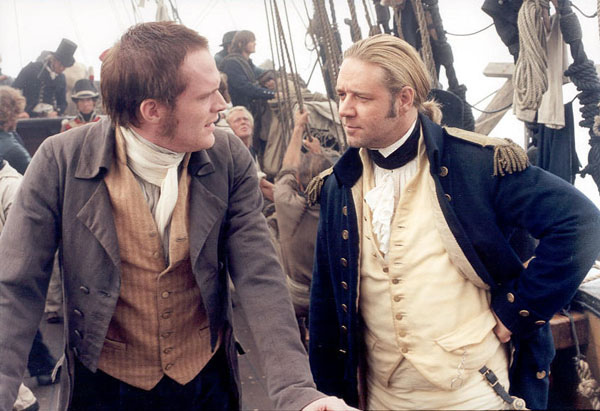 paul-bettany-and-russell-crowe-in-master-and-commander