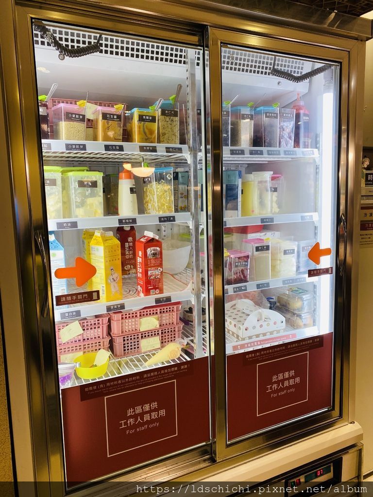 IMG_9052.jpg IMG_9052.jpg