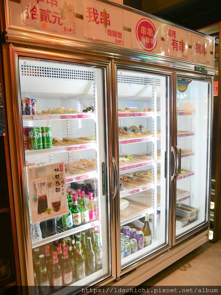 【台北美食】通化夜市美食推薦『壹直串麻辣鴛鴦』-高CP值串串