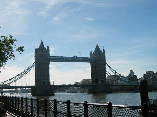 London Bridge.....