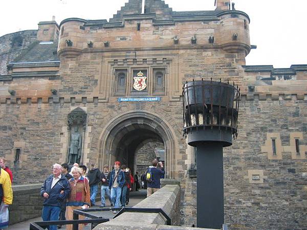 愛丁堡的城堡入口...