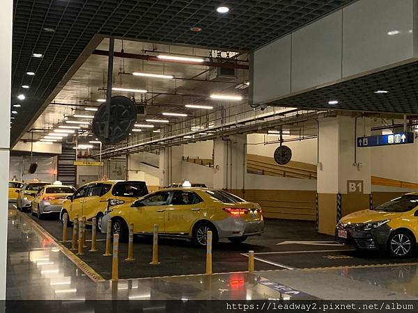 UBER 皇冠大車隊通用(無障礙)服務 (22).jpg