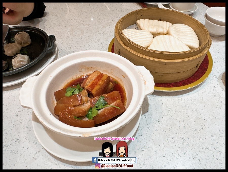 [食記] 高雄 紅陶上海湯包漢來店 米其林推薦餐廳
