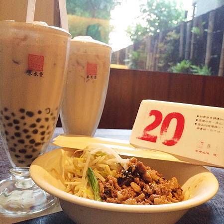 11749265_1122370411118691_77743007_n