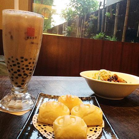 11758953_1122370267785372_847734630_n