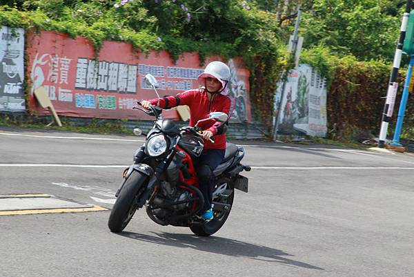 台中大型重型機車 原車原地考照 140期考照追焦攝影