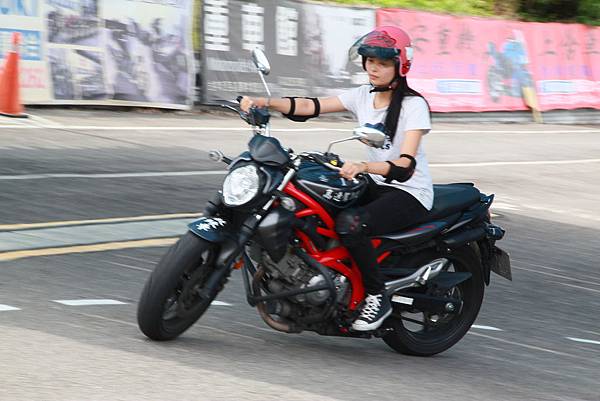 IMG_8005.JPG IMG_8005.JPG