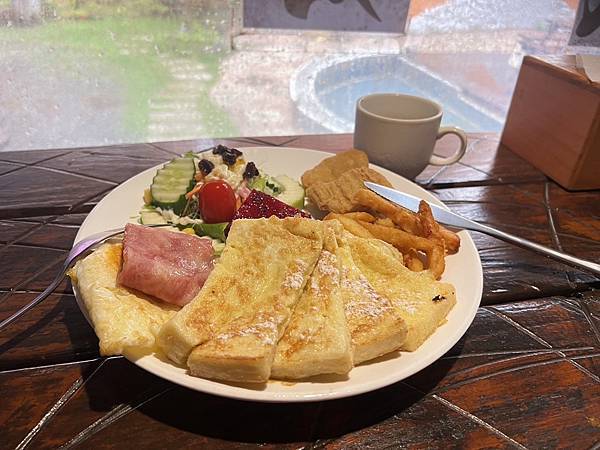 【墾丁民宿】屏東《墾丁戀戀莎堡民宿》最適合親子住宿的夢幻城堡 【墾丁民宿】屏東《墾丁戀戀莎堡民宿》最適合親子住宿的夢幻城堡