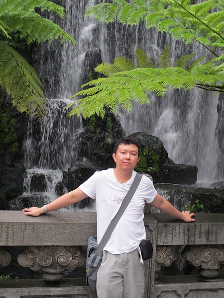 (23) 是我啦 Me - In front Of WaterFall.JPG