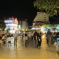 (82) 华西夜市逛完了 Out Of Huaxi Night Market.JPG