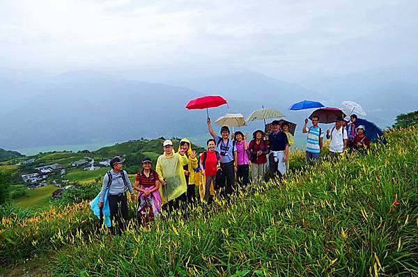 六十石山「夢幻星光步道」