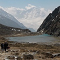 10:30 緩慢的抵達Gokyo 1st Lake！ 