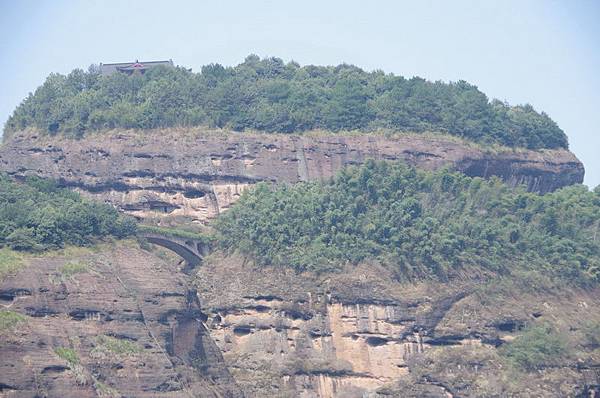 16龍虎山瀘溪河竹筏漂流056.JPG