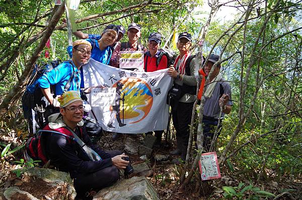 20150613 酷熱中賞玩阿白縱走（阿冷山縱走白毛山）