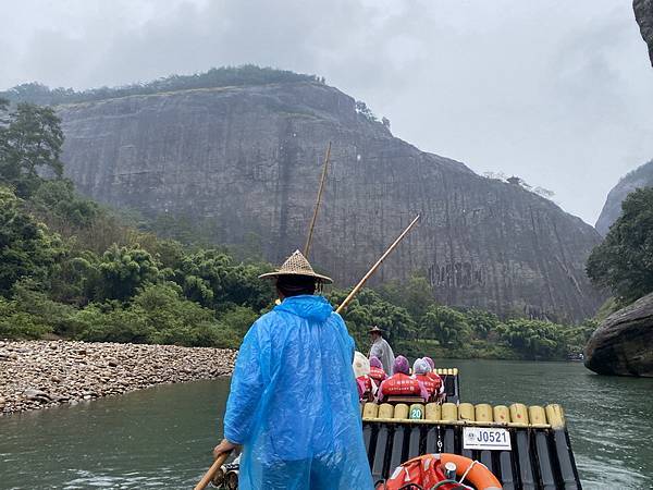 20231026 小三通八閩山海遊10：武夷山，九曲溪竹筏漂