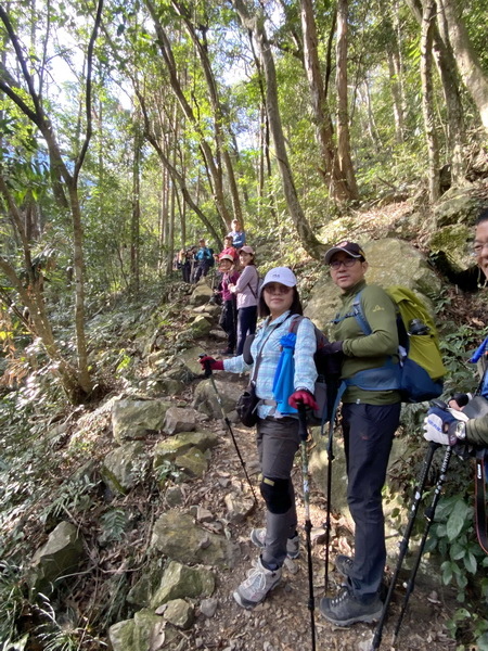 20240114 谷關八雄八仙山，順登佳保台山，兼記一隻台灣