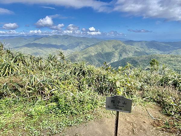 20240120 雙流國家森林遊樂區的帽子山步道與白榕步道