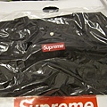 Supreme X Sunbrella Duffle bag 01