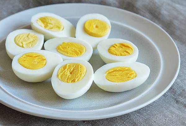 雞蛋 How-To-Make-Hard-Boiled-Eggs-6.jpg