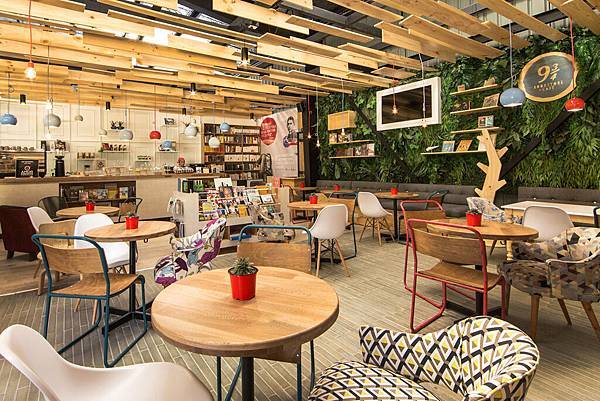 9 3/4 Bookstore and Café 11-bookstores-from-the-world-you-must-know-05.jpg