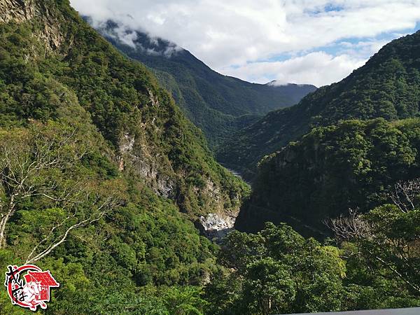 太魯閣半月吊橋 (3).jpg