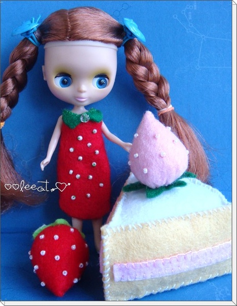草莓小小布1.jpg