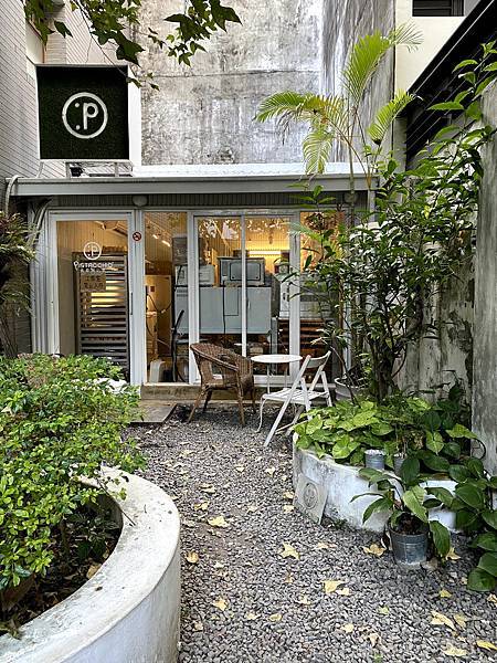 IMG_4986.jpg IMG_4986.jpg