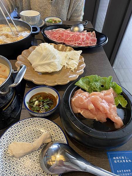 IMG_1635.jpg IMG_1635.jpg