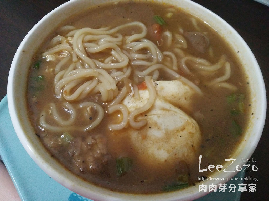 味丹真麵堂上湯牛肉麵 (1) 拷貝.jpg