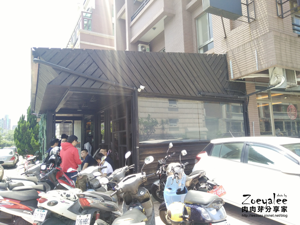 東街日本料理 (21).jpg 東街日本料理竹北文平店入口 @肉肉芽分享家