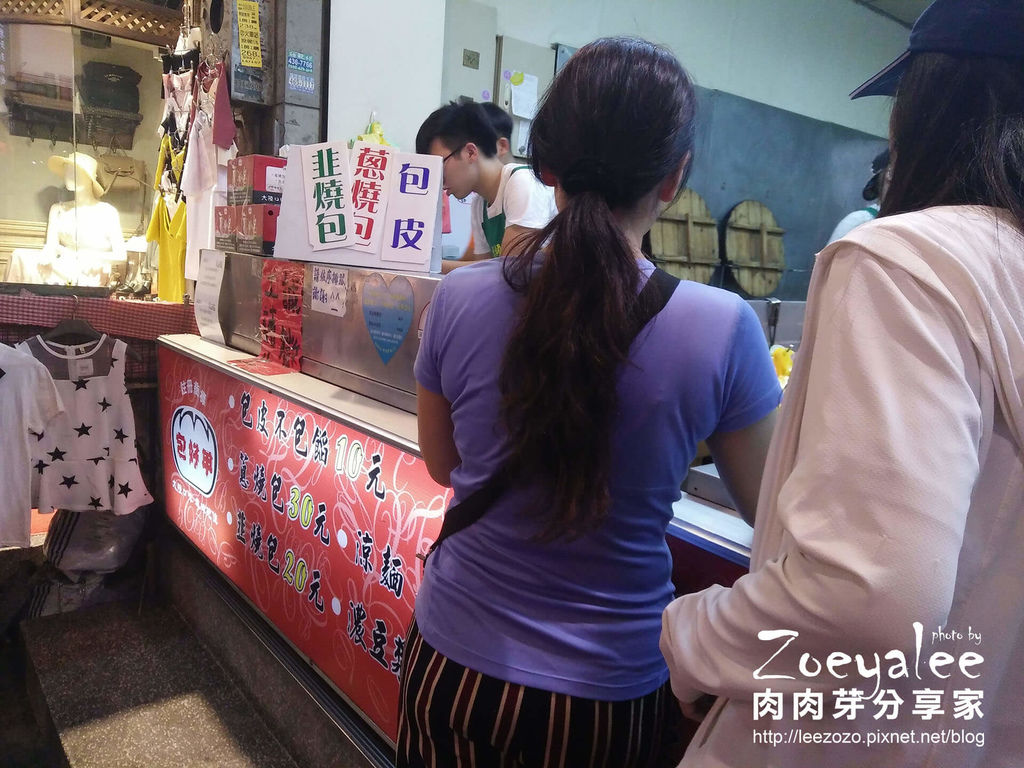 中原夜市_蔥燒包.大腸包小腸 .墨犇牛排 (1).jpg 中原夜市_蔥燒包.大腸包小腸 .墨犇牛排 (1).jpg
