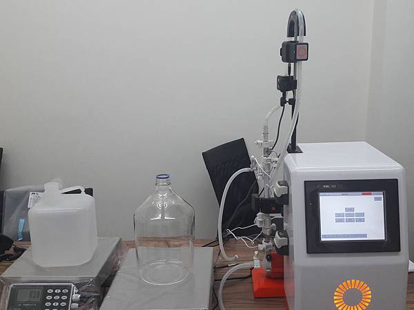 KML-100 .jpg KML-100 .jpg