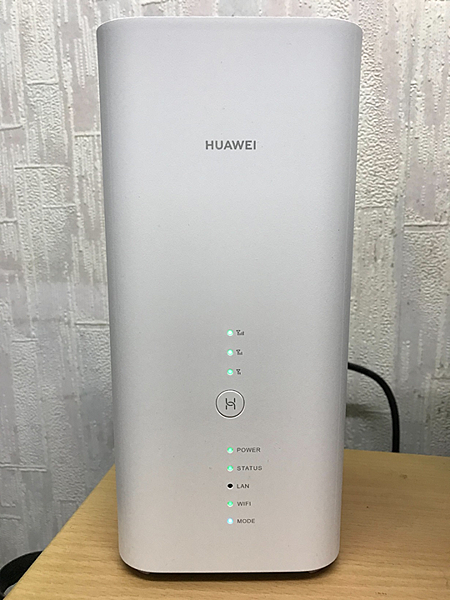 開箱 省錢好工具 HUAWEI華為 4G LTE無線分享器 B818-263 無線路由器