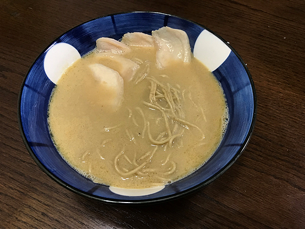 拉麵｜台中 拉麵小店 らー麺 華美 麵屋聚 無豚轉鴨鴨湯底/混凝煮干 冷凍宅配調理包