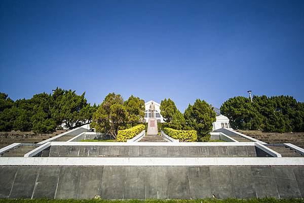 南投中興新村景點：中興會堂、耶斯列花園、光華公園