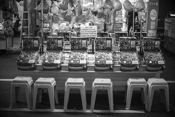 六合夜市黑白記錄Leica M-Monochrom Typ 246和Noctilux-M 50mm f1