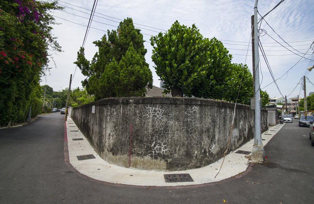 高雄自強新村