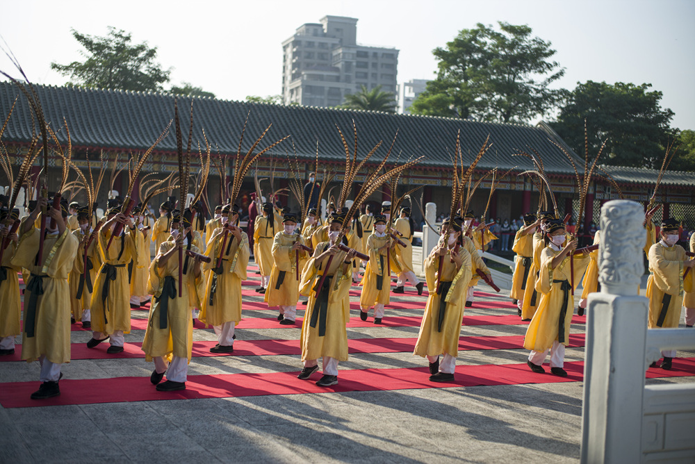 高雄孔廟祭孔大典八佾舞