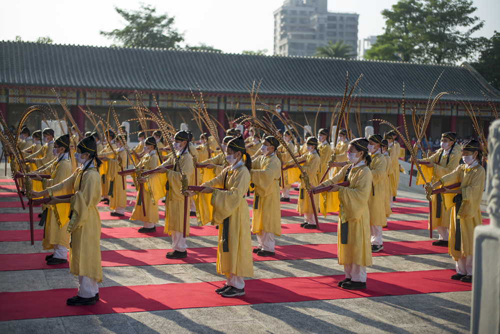 高雄孔廟祭孔大典八佾舞