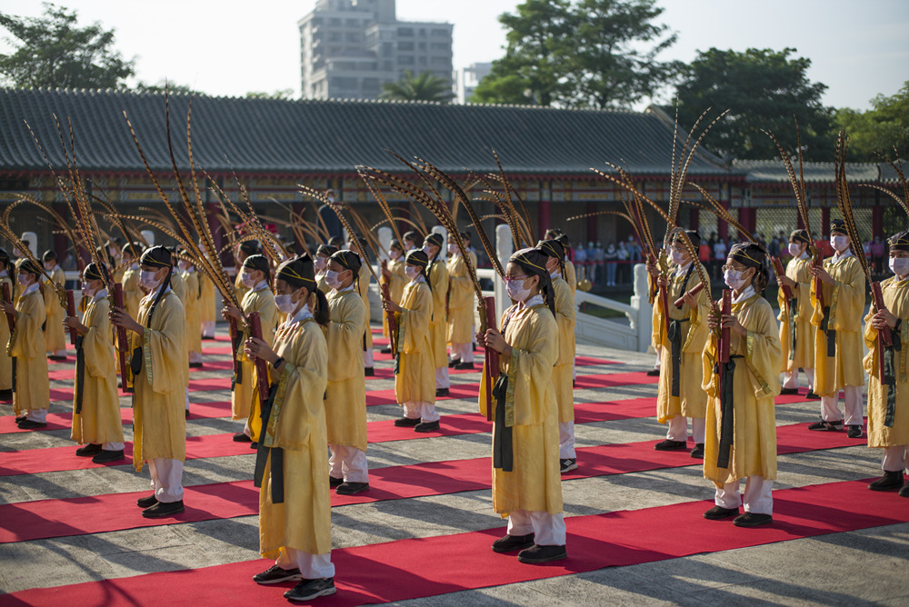 高雄孔廟祭孔大典八佾舞