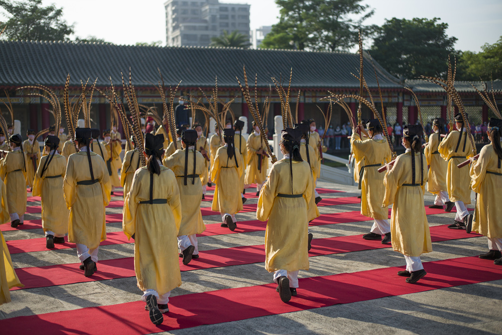 高雄孔廟祭孔大典八佾舞